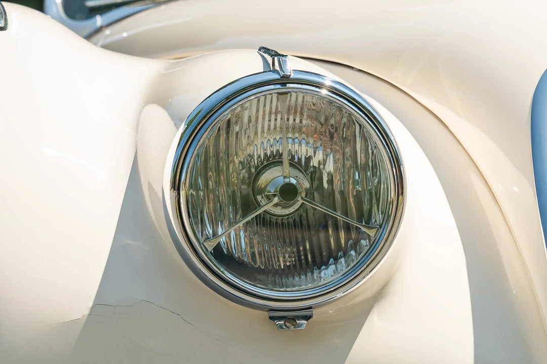 1952 Jaguar XK120 OTS Roadster - Image 27 of 31