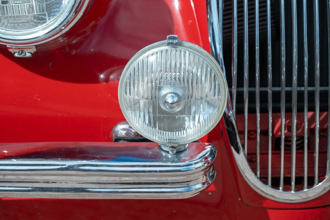 1953 Jaguar XK120 FHC Coupe - Image 19 of 31