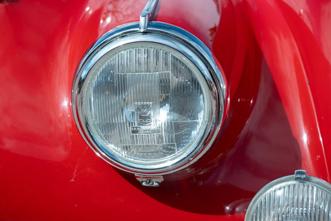 1953 Jaguar XK120 FHC Coupe - Image 17 of 31