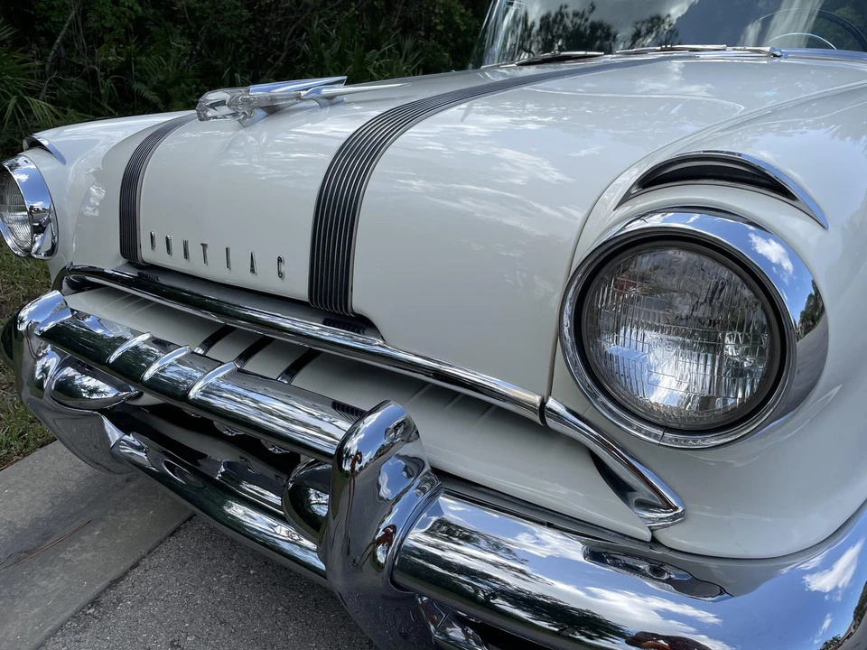 1955 Pontiac Star Chief - Image 22 of 31