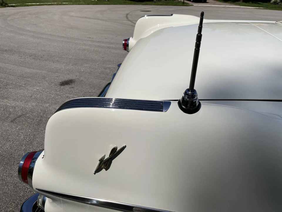 1955 Pontiac Star Chief - Image 23 of 31