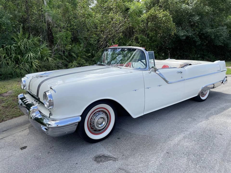 1955 Pontiac Star Chief - Image 6 of 31