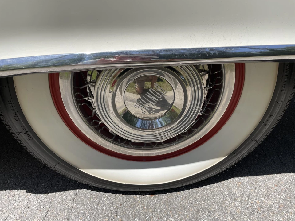 1955 Pontiac Star Chief - Image 29 of 31