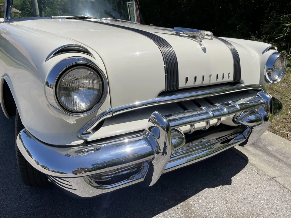 1955 Pontiac Star Chief - Image 20 of 31