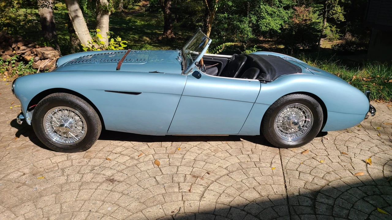 1956 Austin-Healey 100 - Image 5 of 31