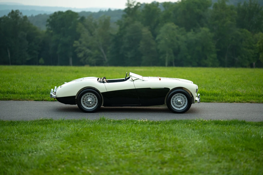 1956 Austin-Healey 100 - Image 3 of 31