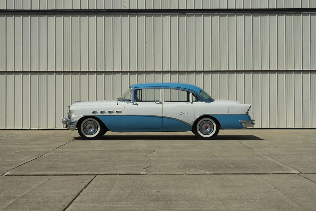 1956 Buick Super - Image 11 of 31