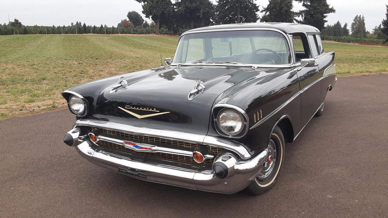 1957 Chevrolet Nomad - Image 2 of 31