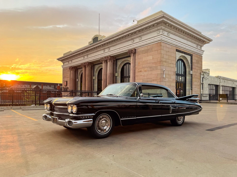 1959 Cadillac Sixty Special - Image 4 of 31