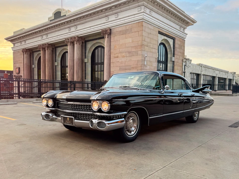 1959 Cadillac Sixty Special - Image 2 of 31
