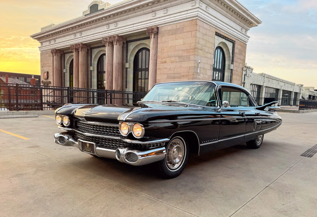 1959 Cadillac Sixty Special - Image 3 of 31