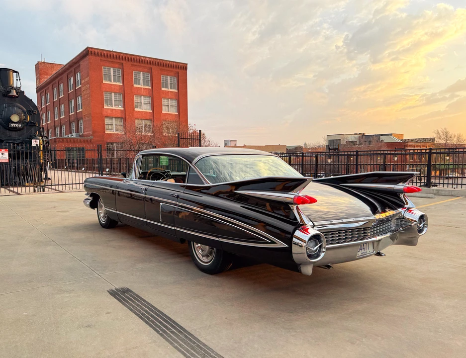 1959 Cadillac Sixty Special - Image 11 of 31