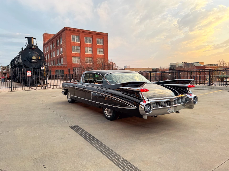 1959 Cadillac Sixty Special - Image 12 of 31