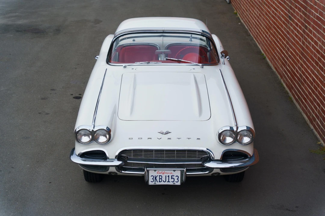 1961 Chevrolet Corvette C1 - Image 16 of 31