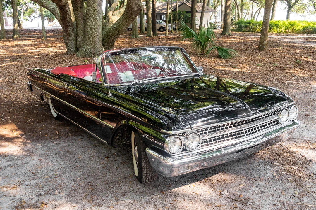 1961 Ford Galaxie 2nd Gen - Image 22 of 31