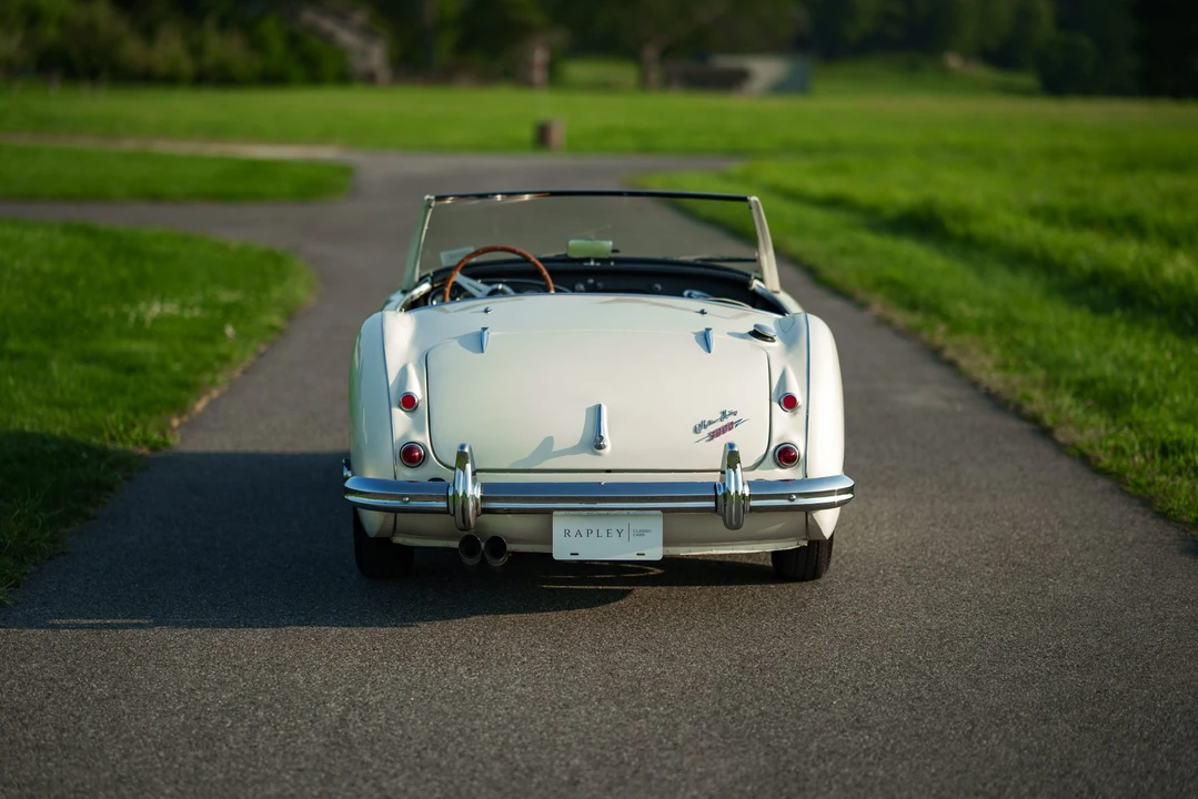 1962 Austin-Healey 3000 Mark II - Image 14 of 31