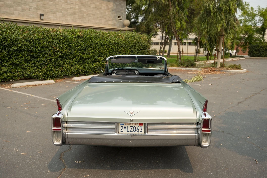 1963 Cadillac Series 62 6th Gen - Image 8 of 31