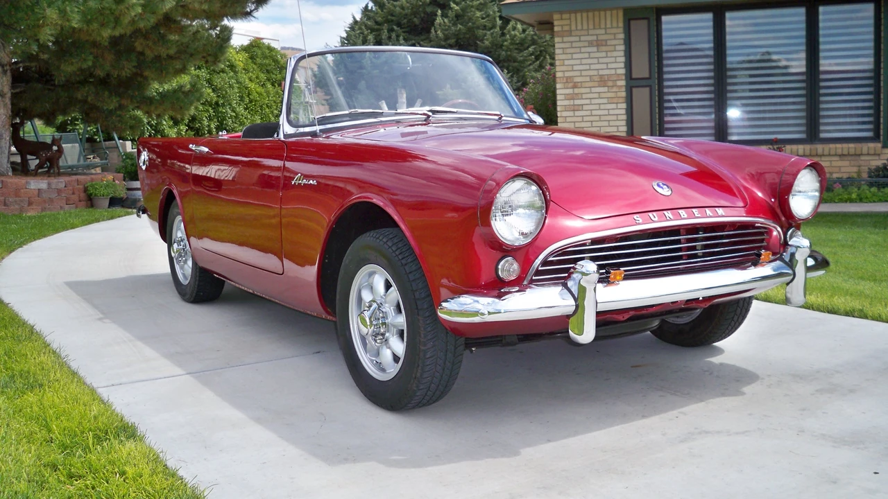 1963 Sunbeam Alpine - Image 10 of 31