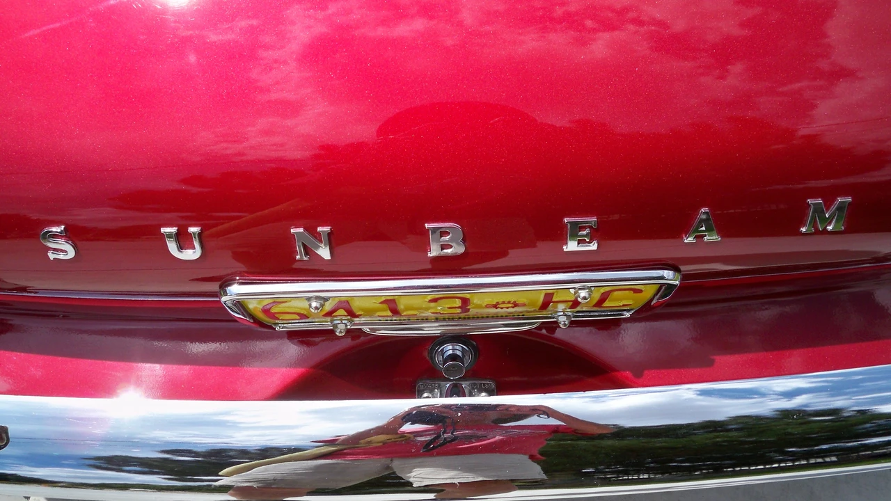 1963 Sunbeam Alpine - Image 18 of 31
