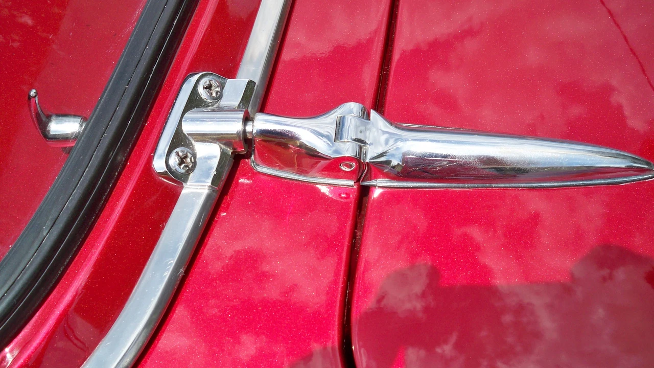 1963 Sunbeam Alpine - Image 24 of 31