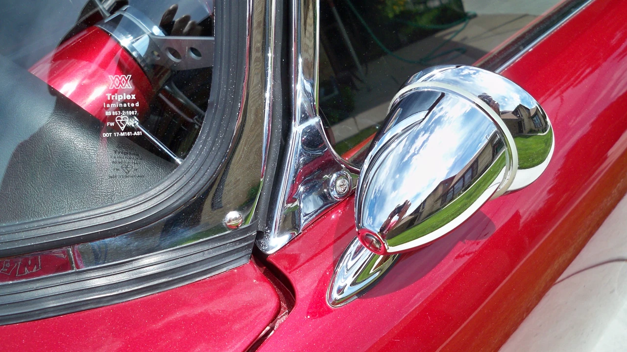 1963 Sunbeam Alpine - Image 26 of 31