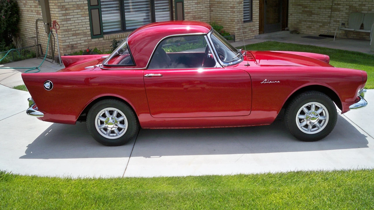 1963 Sunbeam Alpine - Image 2 of 31
