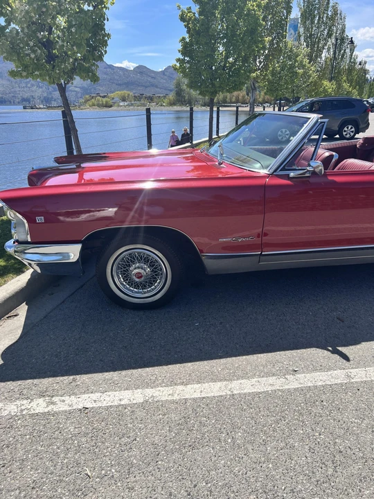 1965 Pontiac Parisienne - Image 28 of 31