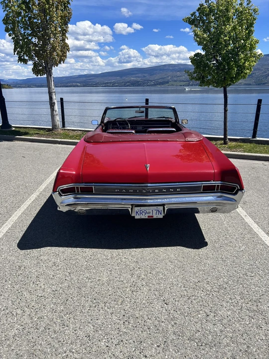 1965 Pontiac Parisienne - Image 9 of 31