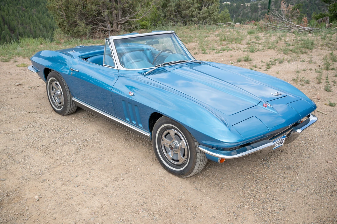 1966 Chevrolet Corvette C2 - Image 19 of 31
