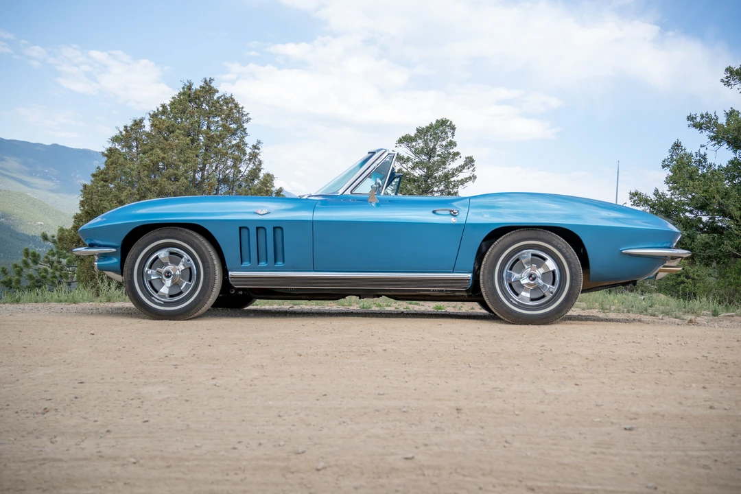 1966 Chevrolet Corvette C2 - Image 8 of 31