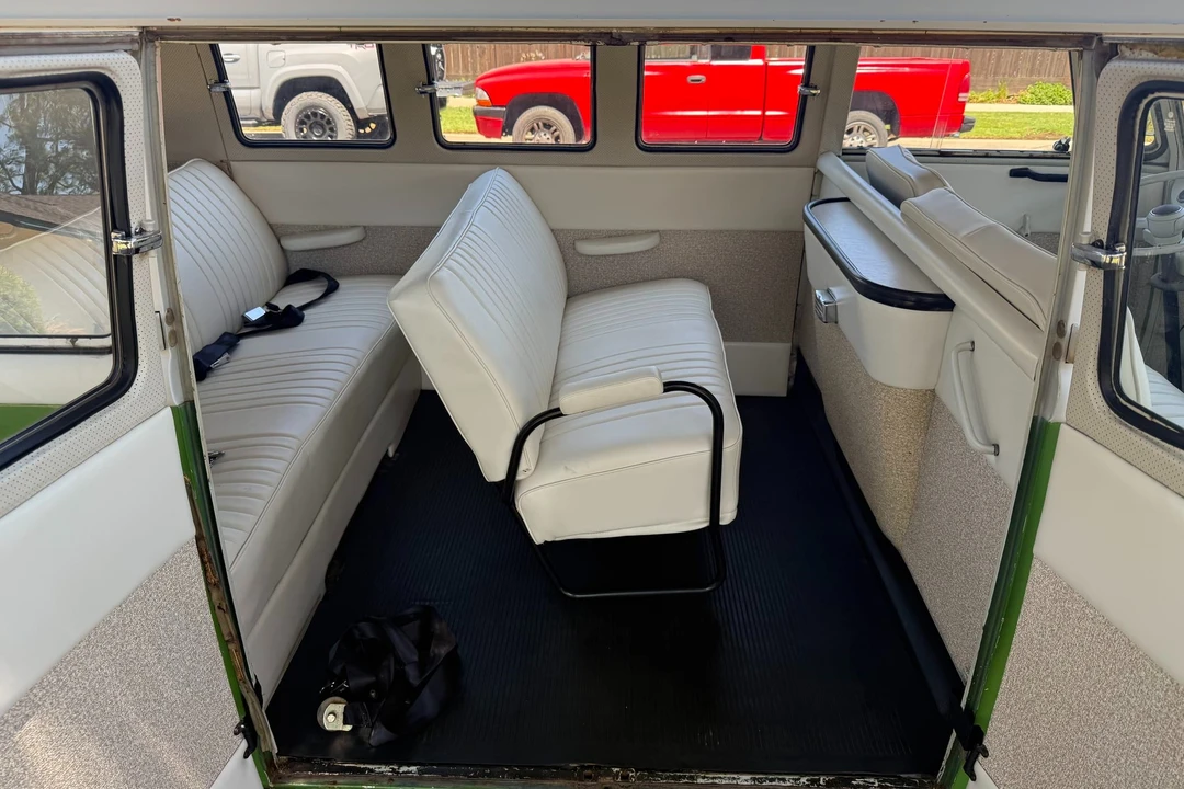 1966 Volkswagen Split-Window Bus - Image 21 of 31