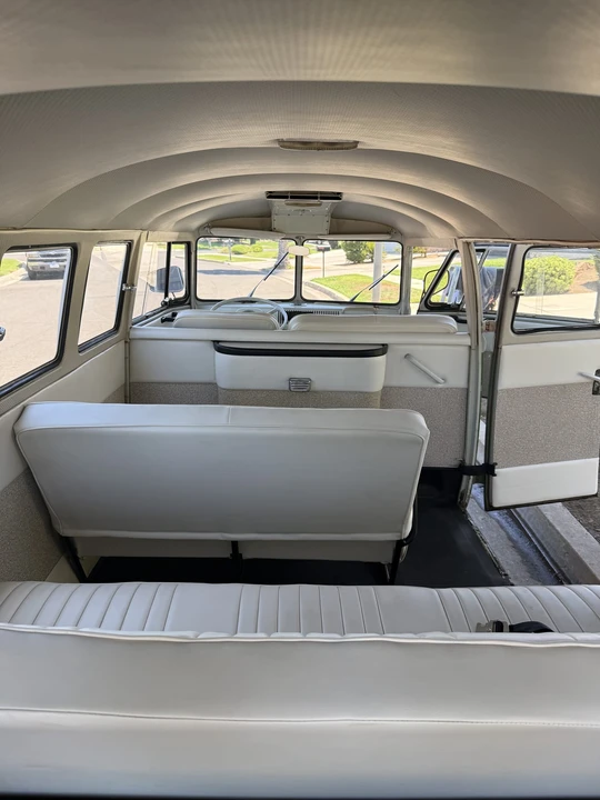 1966 Volkswagen Split-Window Bus - Image 24 of 31