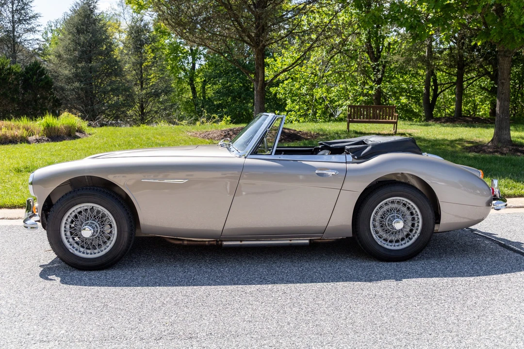 1967 Austin-Healey 3000 Mark III - Image 11 of 31