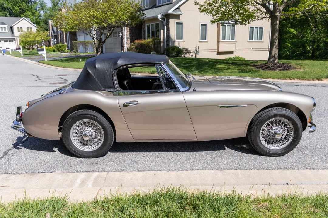 1967 Austin-Healey 3000 Mark III - Image 8 of 31