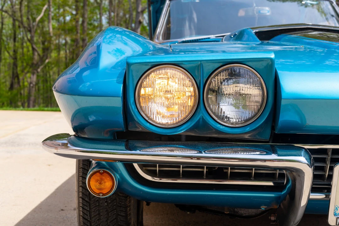 1967 Chevrolet Corvette C2 - Image 25 of 31