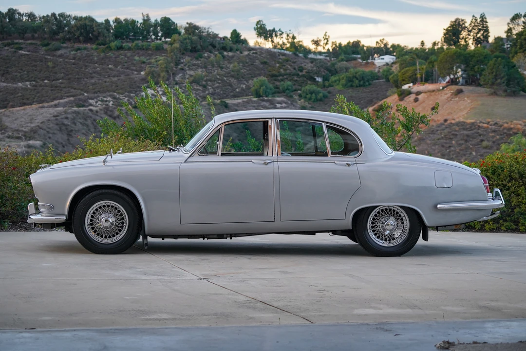 1967 Jaguar Mark II - Image 11 of 31