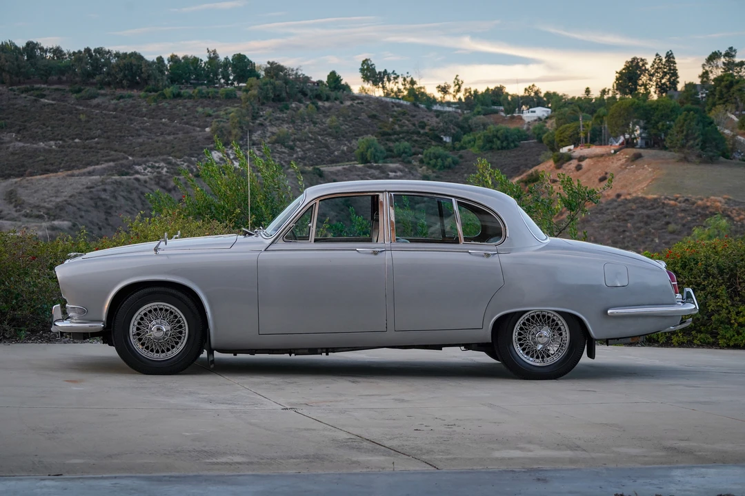 1967 Jaguar Mark II - Image 10 of 31