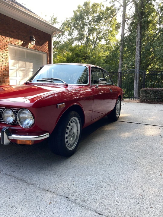 1974 Alfa Romeo 2000 GT Veloce - Image 27 of 31