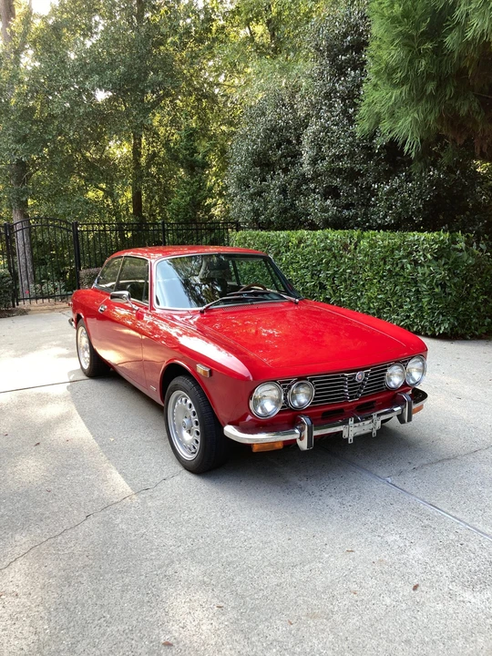 1974 Alfa Romeo 2000 GT Veloce - Image 17 of 31