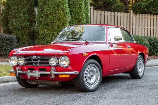 1974 Alfa Romeo GTV 2000