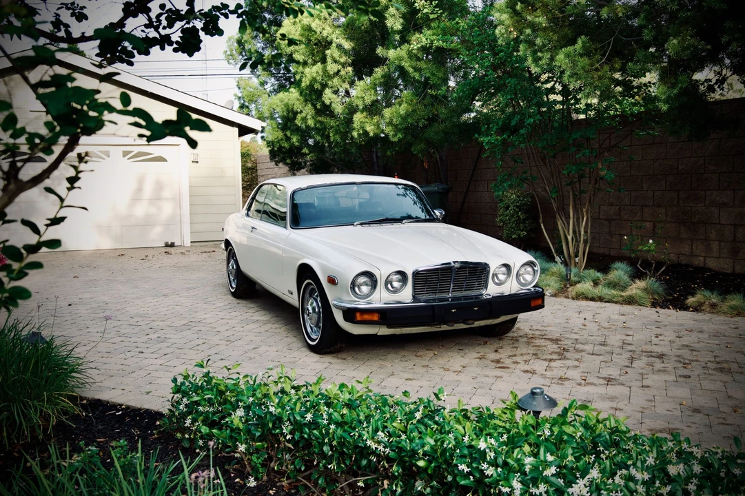 1976 Jaguar XJ Coupe - Image 12 of 31