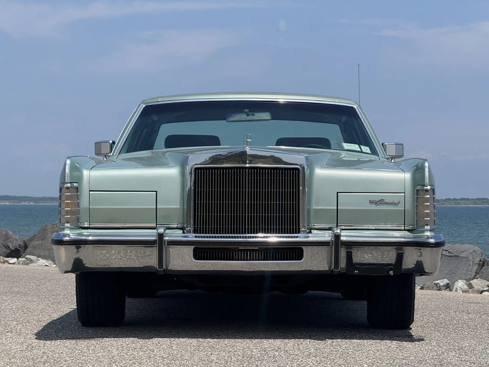 1977 Lincoln Continental 5th Gen - Image 6 of 31