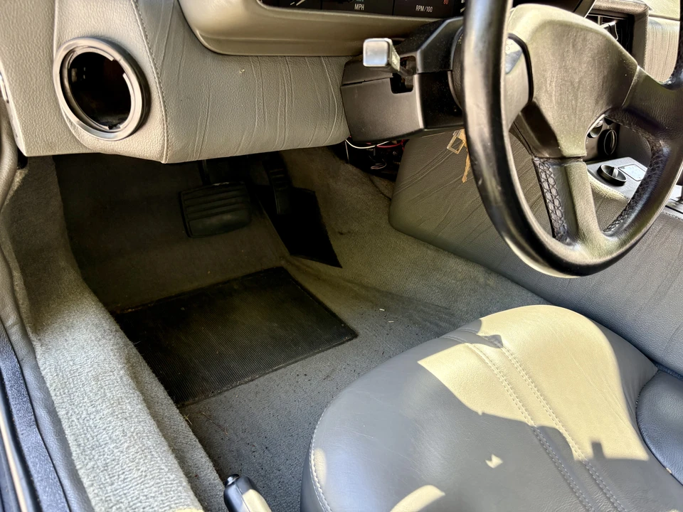 1981 DeLorean DMC-12 - Image 28 of 31