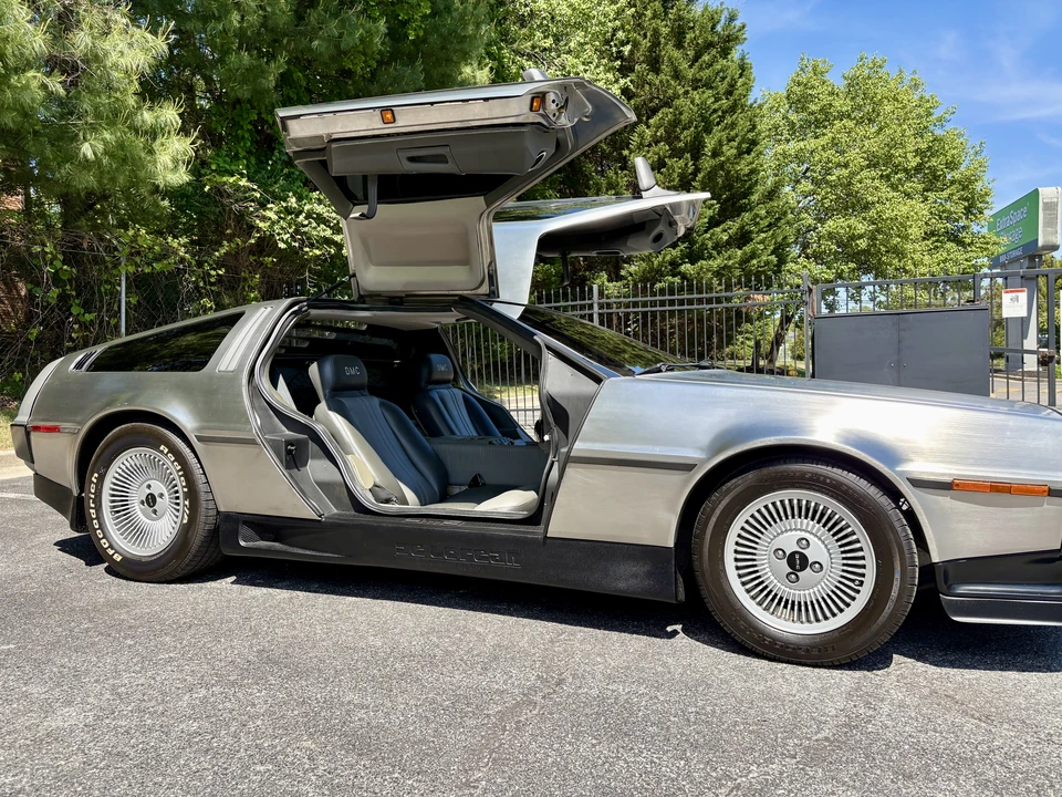 1981 DeLorean DMC-12 - Image 21 of 31