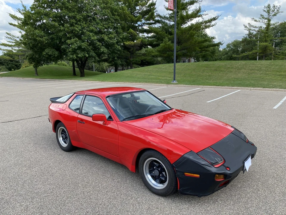 1983 Porsche 944 - Image 15 of 31