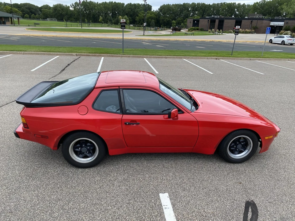 1983 Porsche 944 - Image 8 of 31