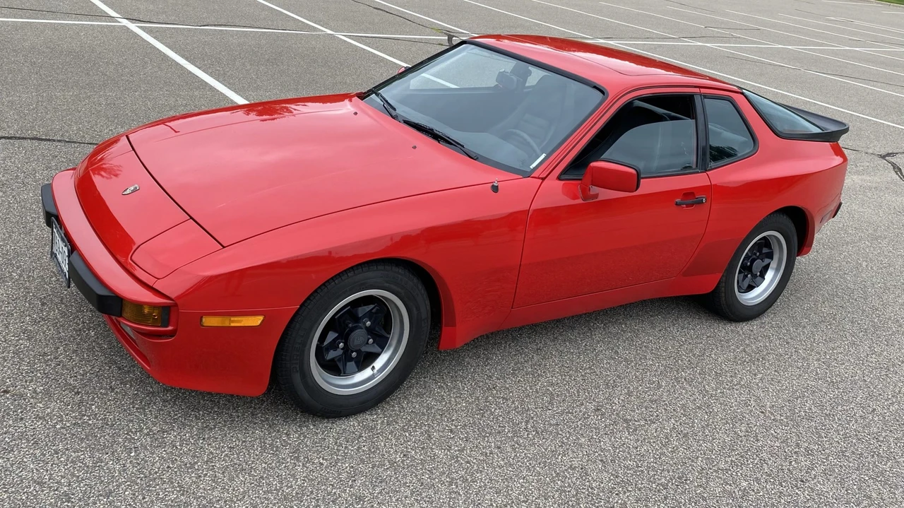 1983 Porsche 944 - Image 3 of 31