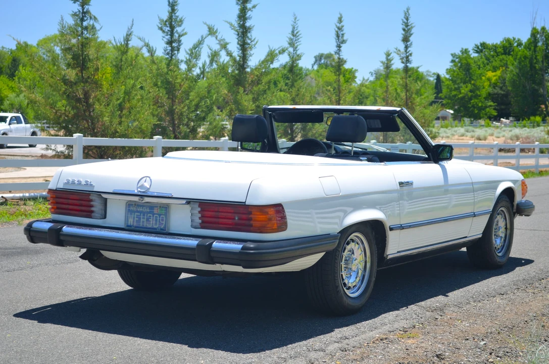 1984 Mercedes-Benz R107 SL-Class - Image 24 of 31