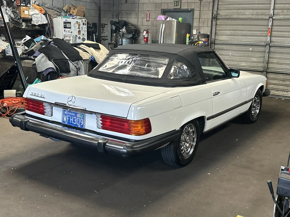1984 Mercedes-Benz R107 SL-Class - Image 23 of 31