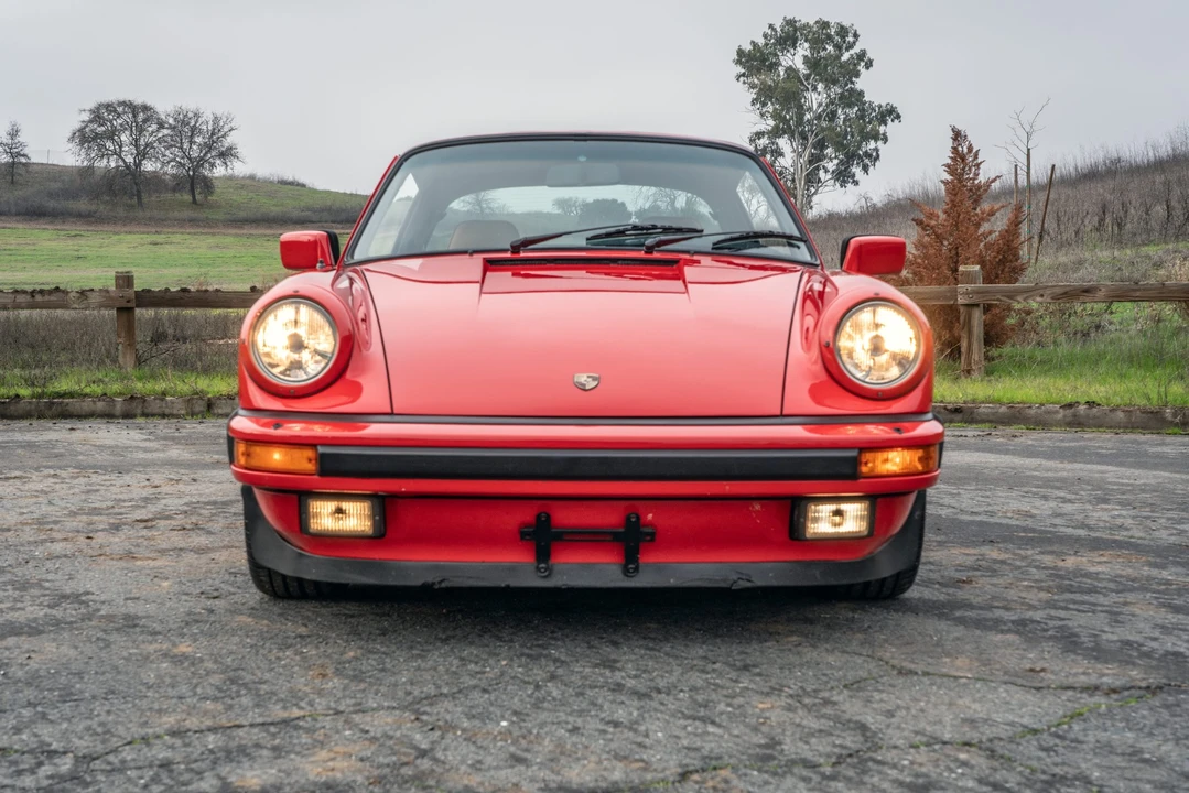 1984 Porsche 911 Carrera 3.2 - Image 11 of 31
